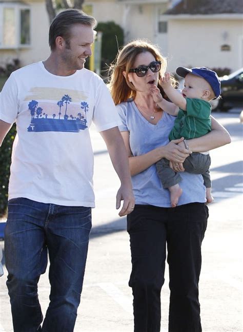 Jenna Fischer and husband Lee Kirk take their son Weston grocery ...