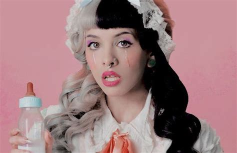 Photoshoot Melanie Martinez Cantantes