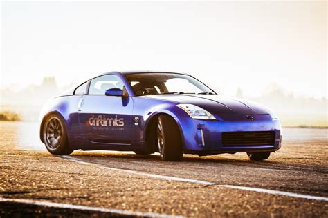 Nissan 350Z Drifting Experience | lastminute.com