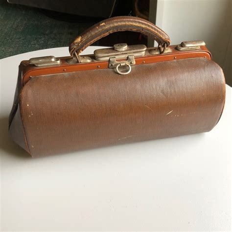 Hpvintage Brown Leather Doctor Bag Gem