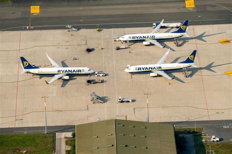 Luftbild Weeze Gel Nde Des Flughafen Airport Weeze Flughafen