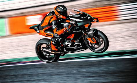 KTM Releases Lighter, More Powerful RC 8C - Roadracing World Magazine | Motorcycle Riding ...