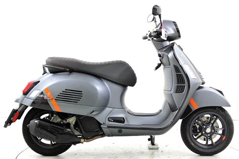 Piaggio Vespa GTS 125 Bis 125 ccm Motorräder Moto Center Winterthur