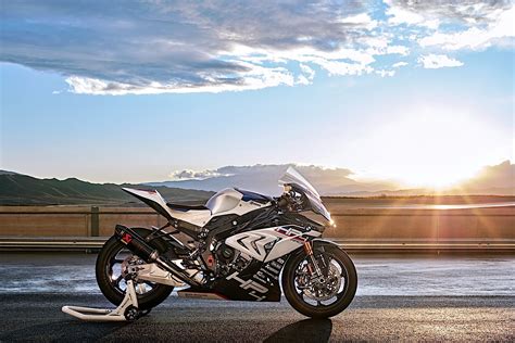 Fully Carbon Fiber 2018 BMW HP4 Race U.S. Price and Specs Revealed ...