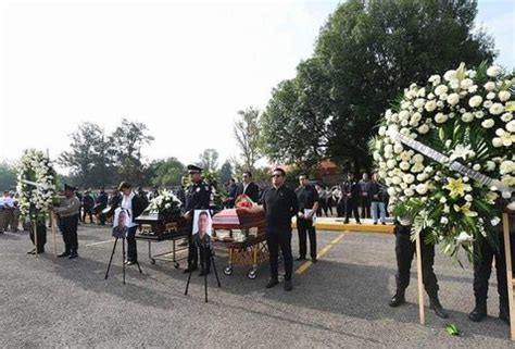 Dan último adiós a policías asesinados en Irapuato