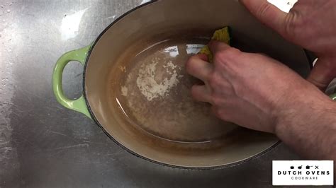 How To Clean A Dutch Ovenwe Test 2 Ways Dutch Ovens And Cookware