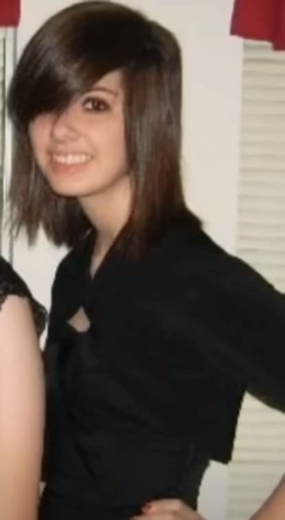 7 Hot Sexy Rachel Kwon Bikini Pics