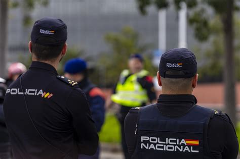 Cuatro detenidos por robar en Alcorcón: sorprendidos mientras huían con