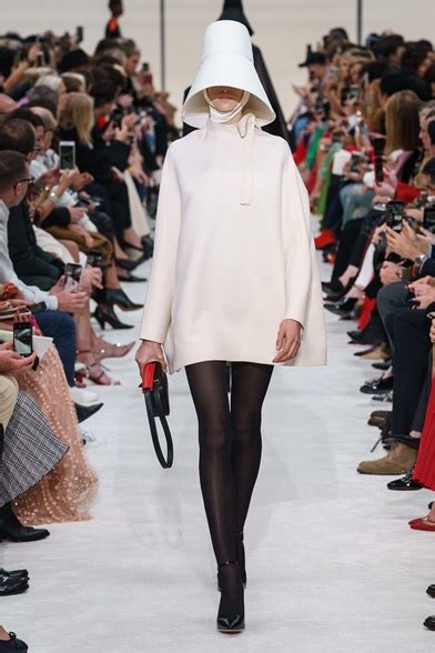 Sfilata Valentino Parigi Collezioni Autunno Inverno 2019 20 Vogue