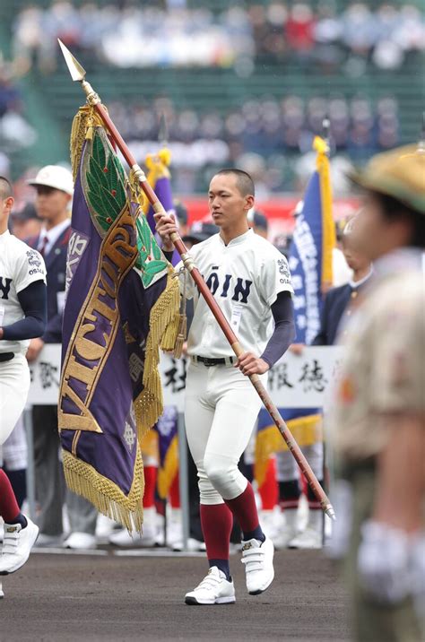 【センバツ】大阪桐蔭の昨春v投手・前田悠伍主将「堂々と行進できた」 4年ぶり出場全チームによる開会式で優勝旗返還 スポーツ報知