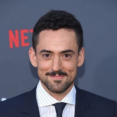 Luis Gerardo Méndez- Wiki, Age, Height, Net Worth, Girlfriend (Updated ...