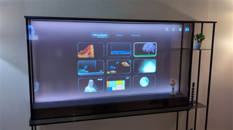 Le téléviseur OLED transparent de LG est disponible et son prix pique