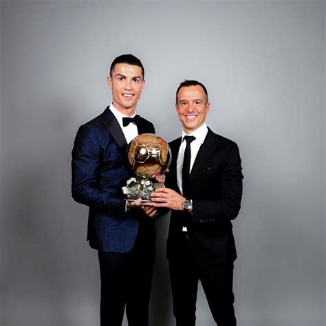 Jorge Mendes Cristiano Ronaldo N A Jamais Autant M Rit Le Ballon D