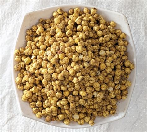 Shraddha Black Pepper Chana For Snacks Packaging Type Plastic