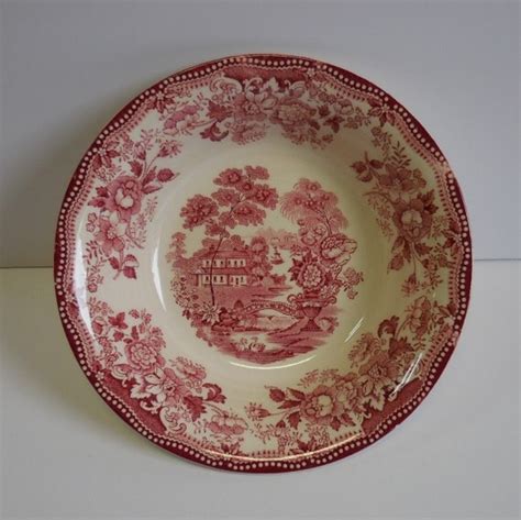 Royal Staffordshire Clarice Cliff RED Tonquin 8 By SalvageRelics