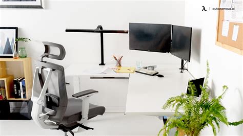 Some L-shaped Desk Office Layout Ideas for Feng Shui