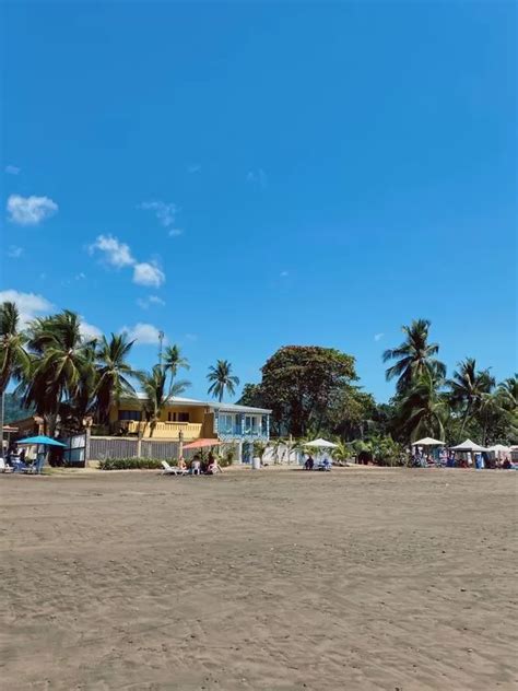 Playa Jacó celebra que tiene cero ahogados durante el periodo de fin y