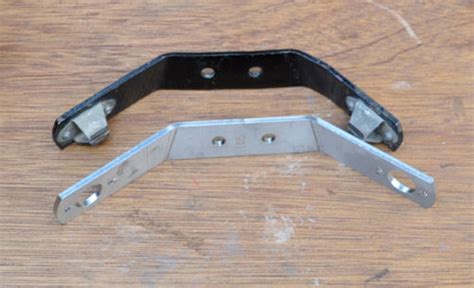 Bsa B50 B25t Side Panel Mounting Bracket 83 4095