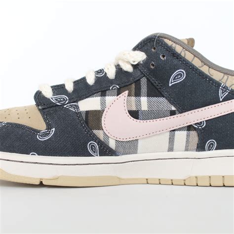 Nike Dunk Sb Low Prm Qs Travis Scott Authentkicks