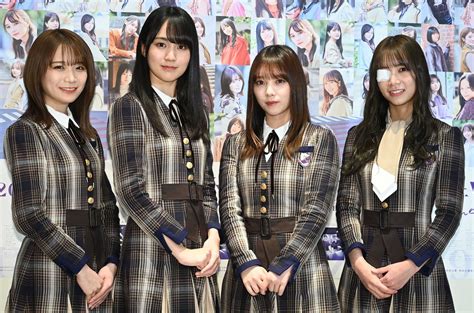 【写真 1117枚】乃木坂46：初ベストアルバム「time Files」発売記念で東京タワーを“紫”にライトアップ 秋元真夏「夢みたい