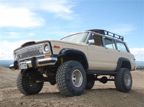 Wagoneer Restomod Inspiration For Ours Jeep Wagoneer Jeep Jeep Truck