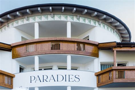 Hotel Paradies Dorf Tirol Meran und Umgebung Südtirol Hotel