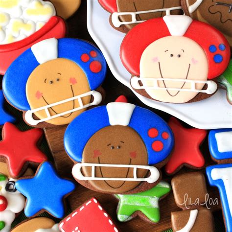 How To Make Decorated Football Player Sugar Cookies