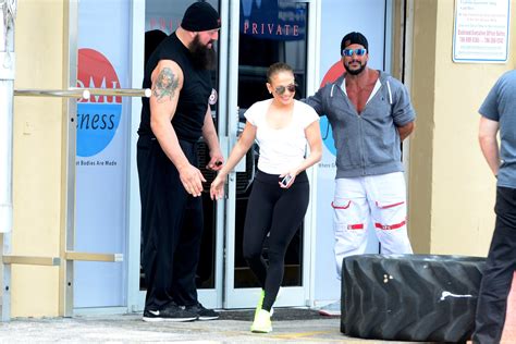 Jennifer Lopez Hot Celebs Home