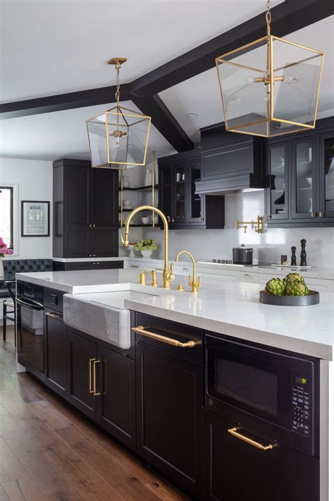 The 10 Best Black Kitchen Cabinets for a Luxurious Look