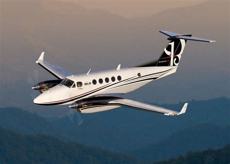 Beechcraft King Air Wallpapers - Top Free Beechcraft King Air Backgrounds - WallpaperAccess