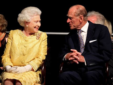 The Poignant T Queen Elizabeth Gave Prince Philip For Their 70th