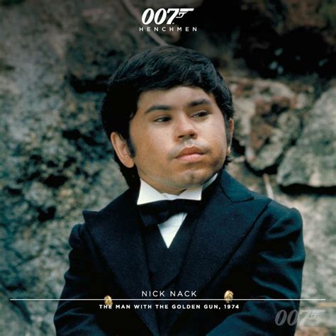 Herve Villechaize Fman Wiuth The Golden Ezatila