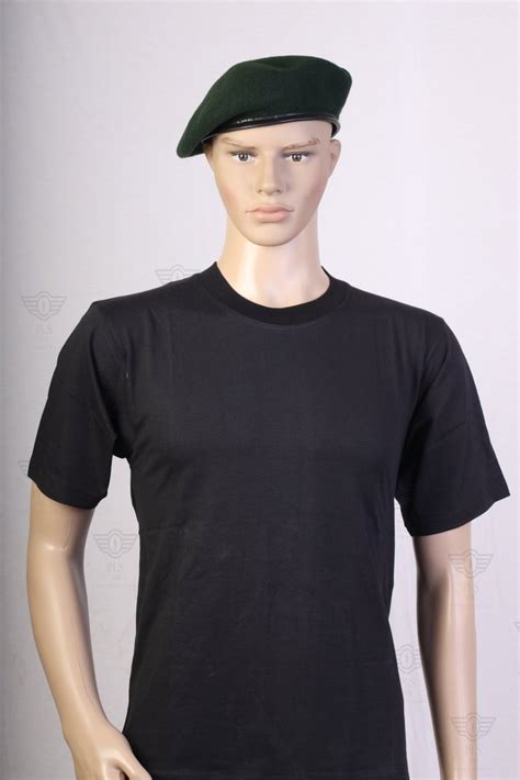 Round Black Unisex Plain T Shirt Half Sleeves At Rs 180piece In Ludhiana Id 25208696033