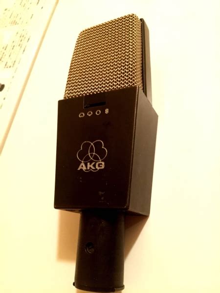 Akg C B Uls Yahoo