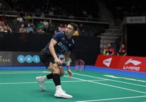 Saat Jonatan Christie Sukses Bikin Kento Momota Jatuh Bangun Tak