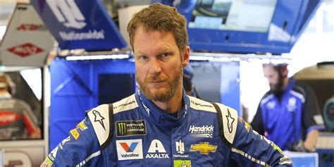 Dale Earnhardt Jr Signs Multiyear Deal With Nbc