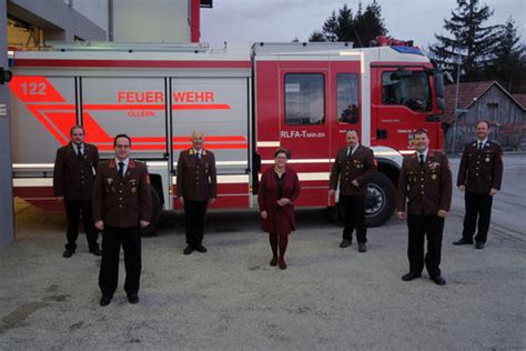 Feuerwehr Ollern Kommando Der Feuerwehr Ollern In Ihre