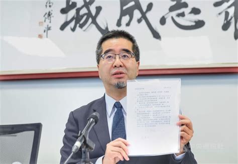 藍白合民調解讀卡關 藍認定侯柯配5比1 白認定3比3 政治 中央社 Cna