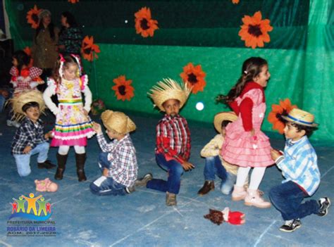 Apresentações quadrilha e brincadeiras marcam festa junina da Creche