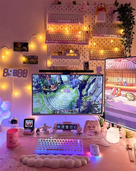 25 Beautiful Two-Monitor Desk Setup Office Ideas