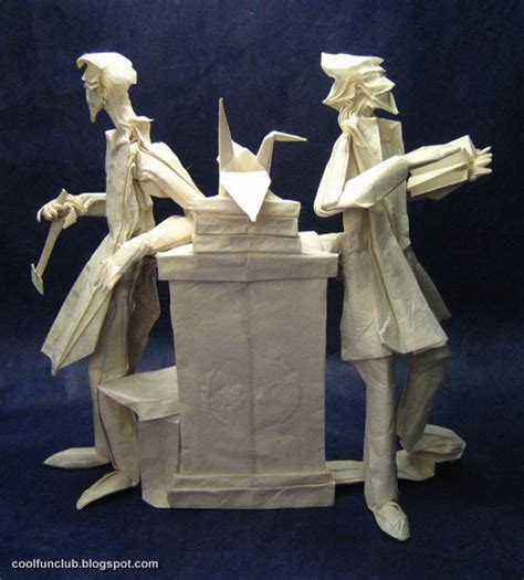 CoolFunClub: Paper Fold Sculptures