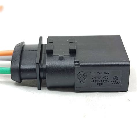 Compre Online Conector para Sonda Lambda na Sóeletroinjeção