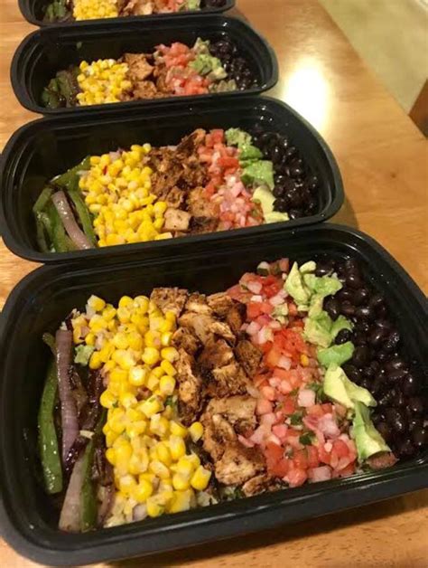 First Time Meal Prepping Homemade Chipotle Bowls Mealprepsunday