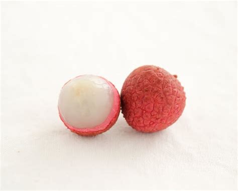 Lychee season - Kirbie's Cravings