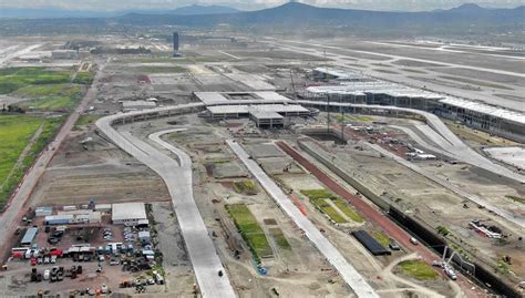 El Nuevo Aeropuerto De Ciudad De México Recibe Título De Concesión