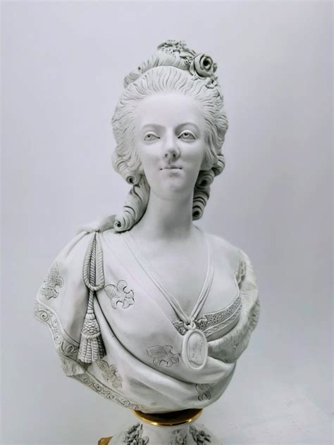 Proantic Sculpture C Ramique Buste De Marie Antoinette En Biscuit