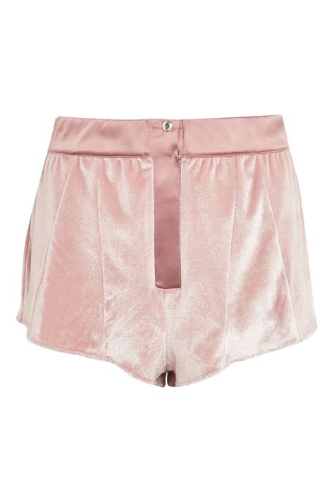 Kendall And Kylie Jenner Quietly Released A Lingerie Collection For Topshop Glamour