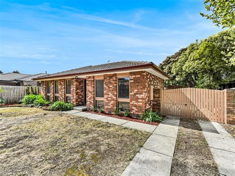 3 Acland Close Mulgrave Vic 3170 Property Details