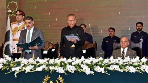 Pakistan Former Senator Anwaar Ul Haq Kakar Sworn In As Caretaker PM