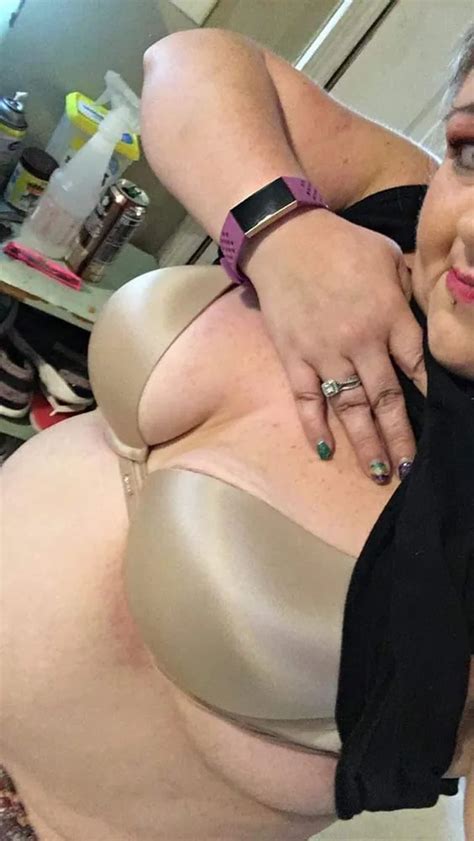 Trying On Some New Bras 15 Nude Pics XHamster